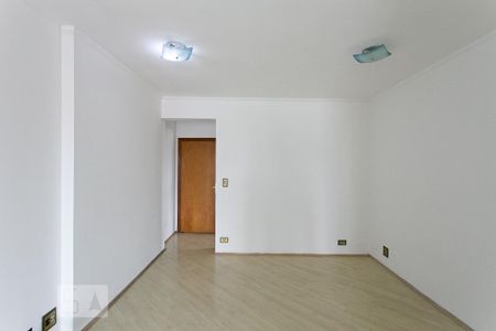 Apartamento à venda com 70m², 2 quartos e 1 vaga Apartamento à venda com 70m², 2 quartos e 1 vagaSala