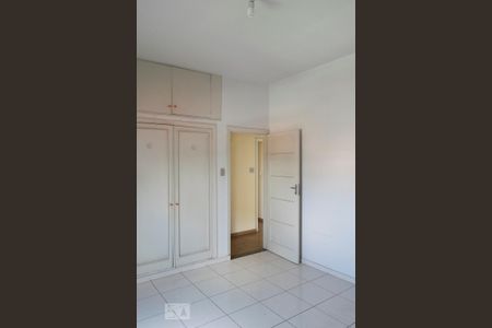 Casa para alugar com 460m², 5 quartos e 2 vagas