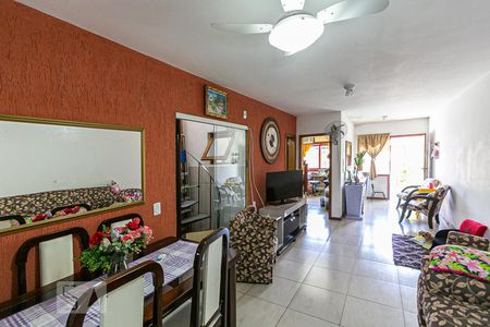 Sala de casa à venda com 3 quartos, 103m² em Hípica, Porto Alegre