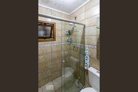 Banheiro de casa à venda com 3 quartos, 103m² em Hípica, Porto Alegre