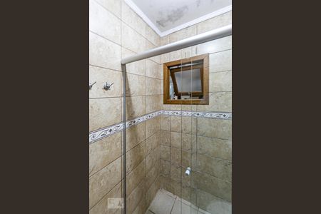 Banheiro de casa à venda com 3 quartos, 103m² em Hípica, Porto Alegre