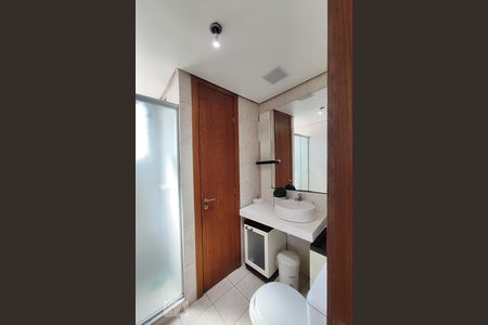 Apartamento à venda com 342m², 3 quartos e 2 vagas Apartamento à venda com 342m², 3 quartos e 2 vagasBanheiro 2