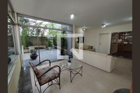 Apartamento à venda com 229m², 5 quartos e 3 vagasÁrea comum