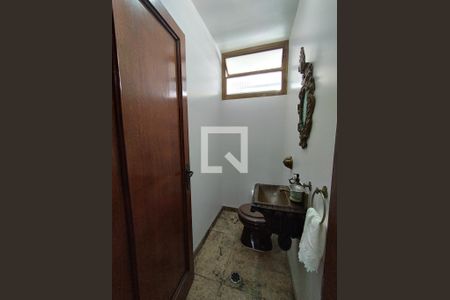 Apartamento à venda com 229m², 5 quartos e 3 vagasLavabo