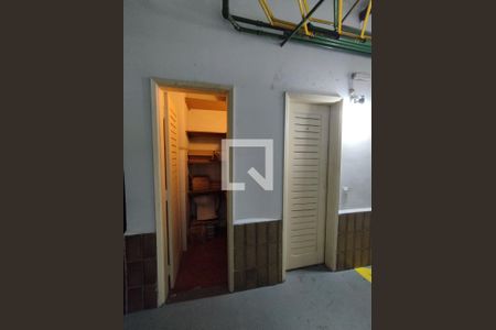 Apartamento à venda com 229m², 5 quartos e 3 vagasBox de deposito na garagem