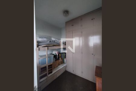 Apartamento à venda com 229m², 5 quartos e 3 vagasQuarto da Área de Serviço