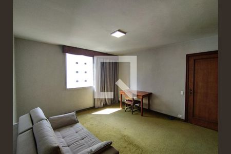 Apartamento à venda com 229m², 5 quartos e 3 vagasQuarto 1