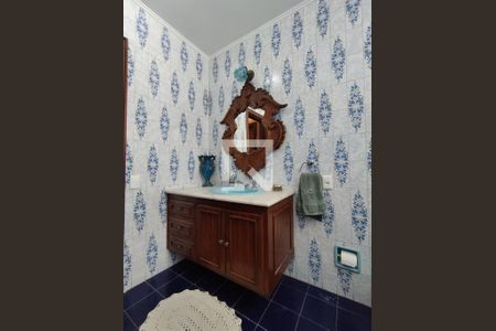 Apartamento à venda com 229m², 5 quartos e 3 vagasBanheiro da Suíte