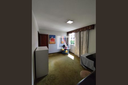 Apartamento à venda com 229m², 5 quartos e 3 vagasQuarto 3