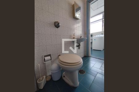 Apartamento à venda com 229m², 5 quartos e 3 vagasBanheiro de serviço