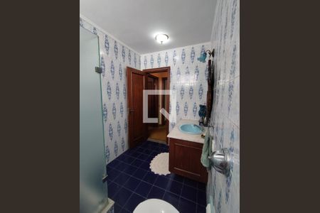 Apartamento à venda com 229m², 5 quartos e 3 vagasBanheiro da Suíte