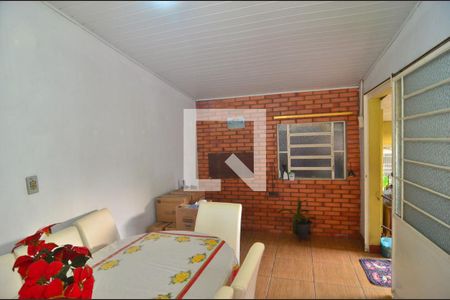 Casa à venda com 173m², 4 quartos e 3 vagasVaranda