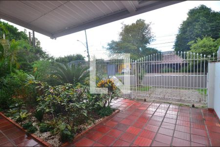 Casa à venda com 173m², 4 quartos e 3 vagasPátio