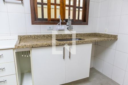 Casa à venda com 150m², 4 quartos e 3 vagasCozinha