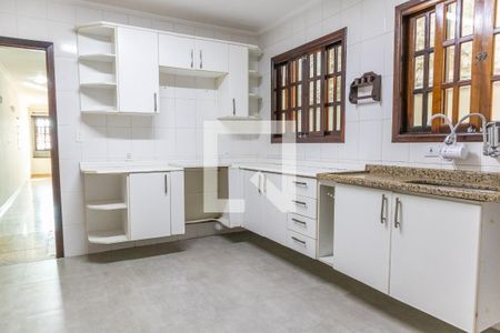 Casa à venda com 150m², 4 quartos e 3 vagasCozinha