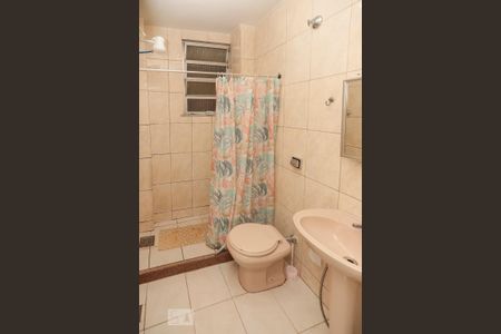 Apartamento para alugar com 56m², 2 quartos e sem vaga Apartamento para alugar com 56m², 2 quartos e sem vagaBanheiro