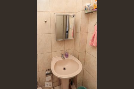 Apartamento para alugar com 56m², 2 quartos e sem vaga Apartamento para alugar com 56m², 2 quartos e sem vagaBanheiro