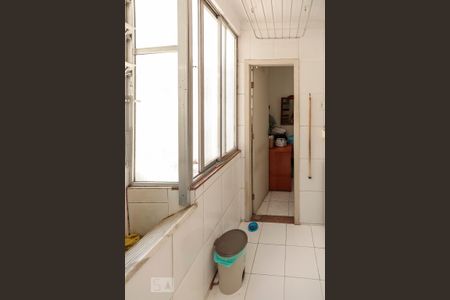 Apartamento para alugar com 56m², 2 quartos e sem vaga Apartamento para alugar com 56m², 2 quartos e sem vagaÁrea de Serviço