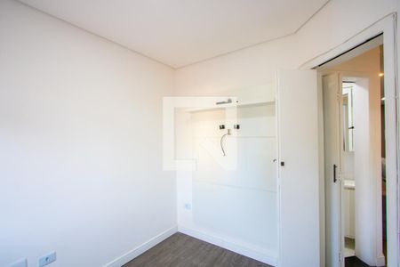 Quarto 1 de apartamento para alugar com 2 quartos, 52m² em Vila Scarpelli, Santo André
