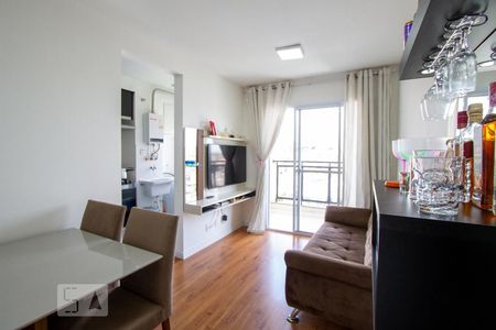 Sala de apartamento para alugar com 2 quartos, 47m² em Novo Osasco, Osasco