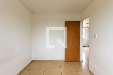 Quarto 2 de apartamento para alugar com 2 quartos, 50m² em Parque Residencial Casa Branca, Suzano