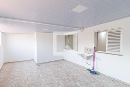Apartamento para alugar com 75m², 3 quartos e 1 vagaÁrea de serviço