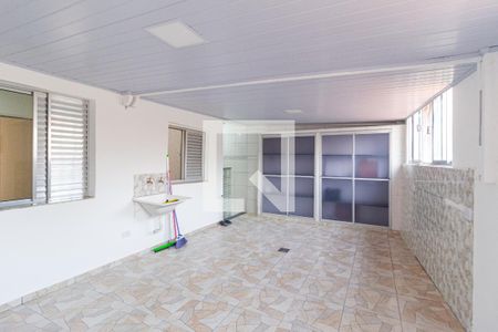 Apartamento para alugar com 75m², 3 quartos e 1 vagaÁrea de serviço