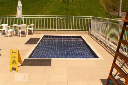 Apartamento para alugar com 43m², 2 quartos e 1 vagaÁrea comum - Piscina