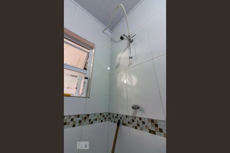 Banheiro de casa à venda com 5 quartos, 200m² em Cipava, Osasco