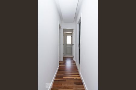 Corredor de apartamento para alugar com 2 quartos, 78m² em Barra Funda, São Paulo