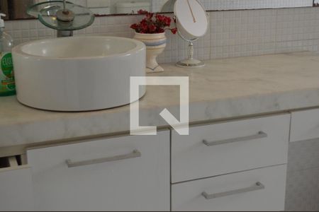 Apartamento para alugar com 135m², 3 quartos e sem vagaBanheiro