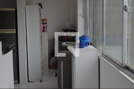 Apartamento para alugar com 135m², 3 quartos e sem vagaÁrea de Serviço