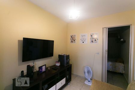 Sala de apartamento à venda com 2 quartos, 46m² em Conjunto Residencial José Bonifácio, São Paulo