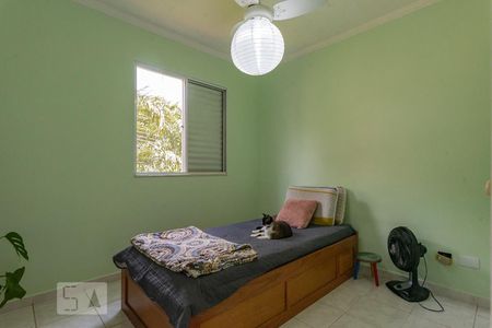 Quarto 1 de apartamento para alugar com 2 quartos, 43m² em Vila Santana, Campinas