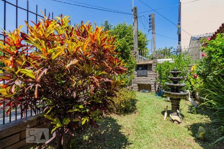 Casa à venda com 246m², 5 quartos e 4 vagas Casa à venda com 246m², 5 quartos e 4 vagasJardim