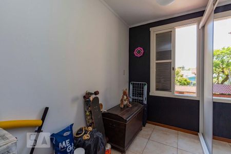 Casa à venda com 246m², 5 quartos e 4 vagas Casa à venda com 246m², 5 quartos e 4 vagasQuarto 3