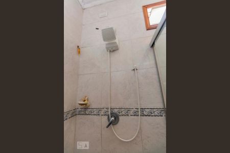 Casa à venda com 246m², 5 quartos e 4 vagas Casa à venda com 246m², 5 quartos e 4 vagasBanheiro da Suíte