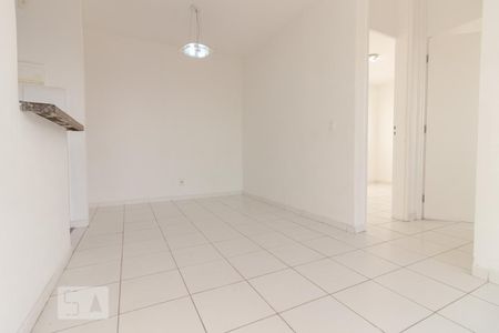 Sala de apartamento para alugar com 2 quartos, 47m² em São Cristóvão, Rio de Janeiro