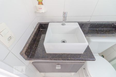 Apartamento para alugar com 47m², 2 quartos e sem vagaDetalhe do Banheiro - Pia