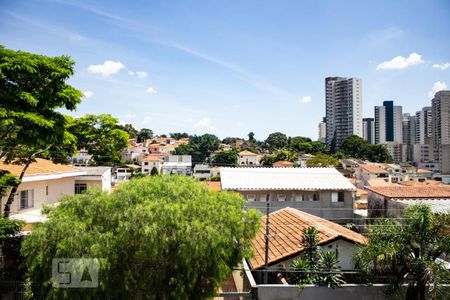 Vista de casa para alugar com 4 quartos, 193m² em Vila Sao Paulo, São Paulo