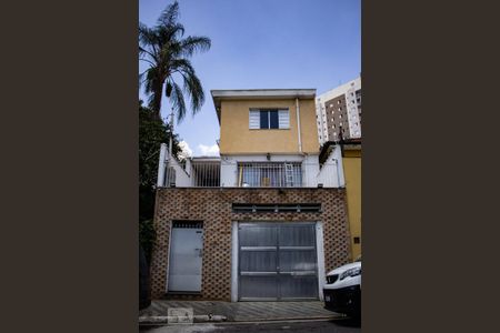 Casa à venda com 193m², 4 quartos e 2 vagasFachada