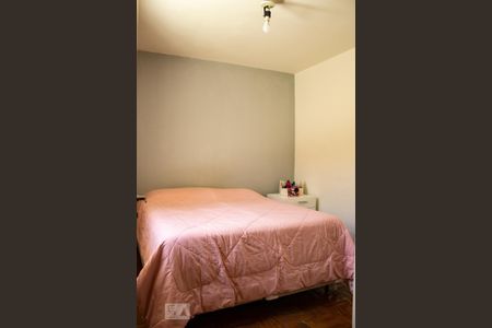 Casa à venda com 193m², 4 quartos e 2 vagasQuarto 2