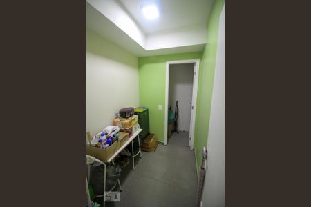 Apartamento à venda com 92m², 2 quartos e 2 vagas Apartamento à venda com 92m², 2 quartos e 2 vagasDespensa