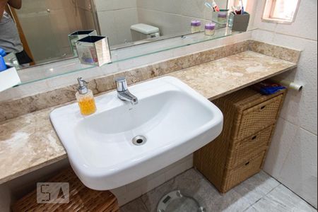 Apartamento à venda com 68m², 3 quartos e 1 vaga Apartamento à venda com 68m², 3 quartos e 1 vagaPia