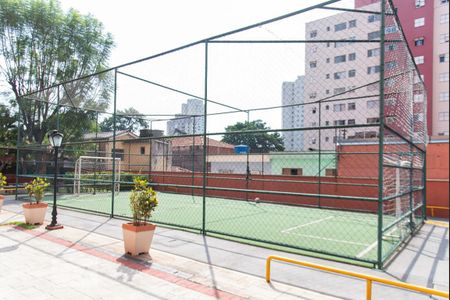 Apartamento à venda com 68m², 3 quartos e 1 vaga Apartamento à venda com 68m², 3 quartos e 1 vagaQuadra de futebol