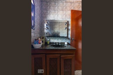 Casa para alugar com 125m², 5 quartos e 2 vagasBanheiro da Suíte 