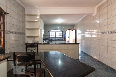 Casa para alugar com 125m², 5 quartos e 2 vagasCozinha