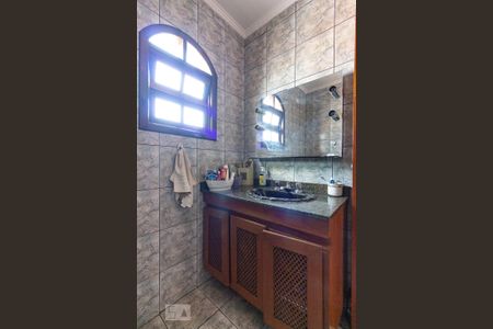 Casa para alugar com 125m², 5 quartos e 2 vagasBanheiro da Suíte 