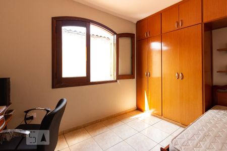 Casa para alugar com 125m², 5 quartos e 2 vagasQuarto 1