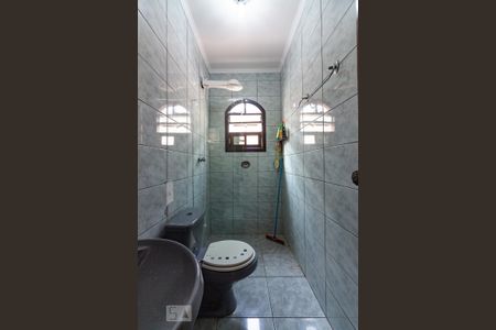 Casa para alugar com 125m², 5 quartos e 2 vagasBanheiro